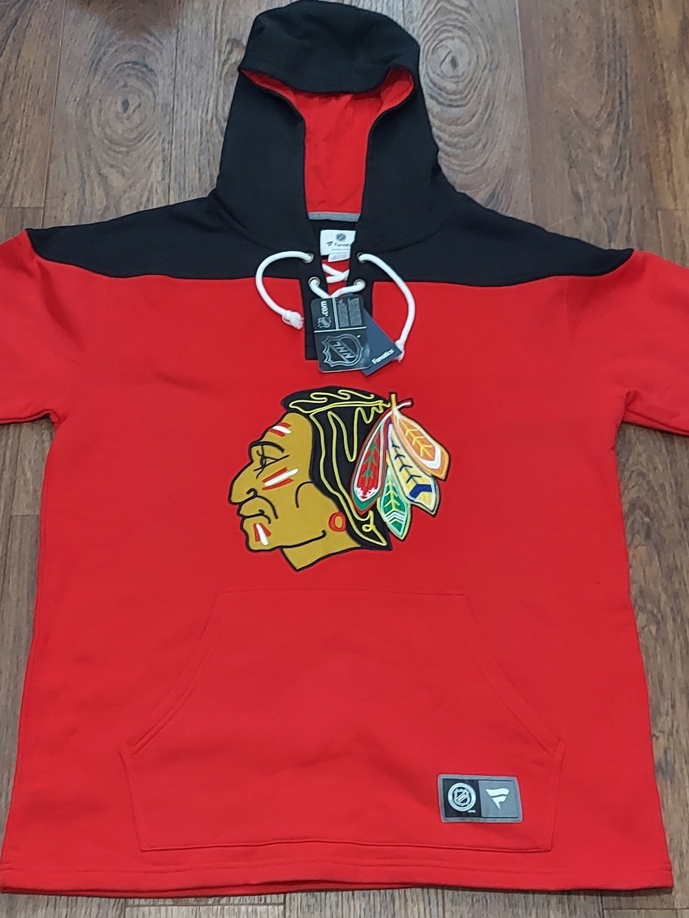 NWT Fanatics Chicago Blackhawks NHL Hockey Lace Up Pullover Hoodie Sz XL